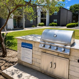 A BBQ grill at Waterloo Flats